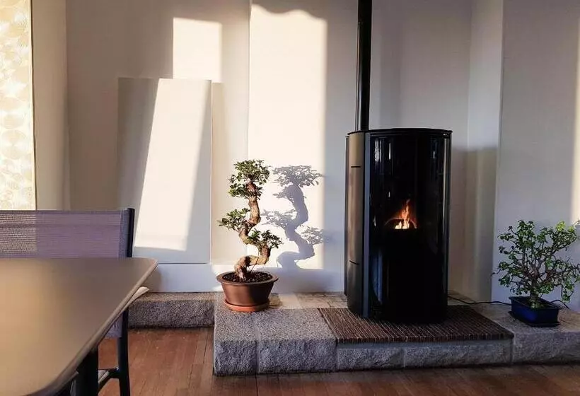 تختخواب و صبحانه Les Balcons Du Trégor