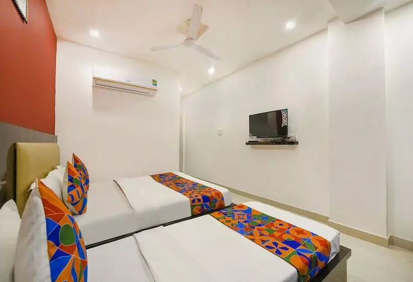 Hotelli Fabexpress D Oreal