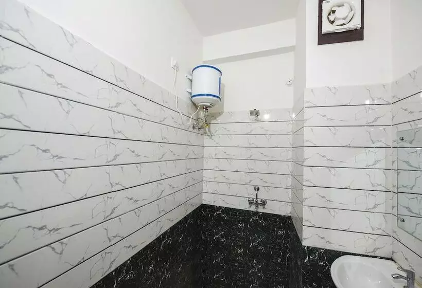 Hotelli Fabexpress D Oreal