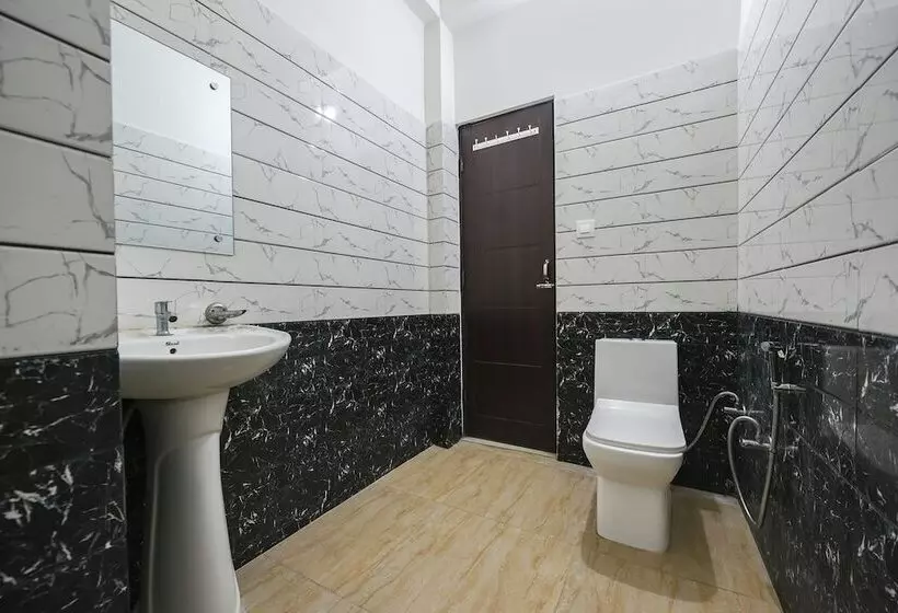 Hotelli Fabexpress D Oreal