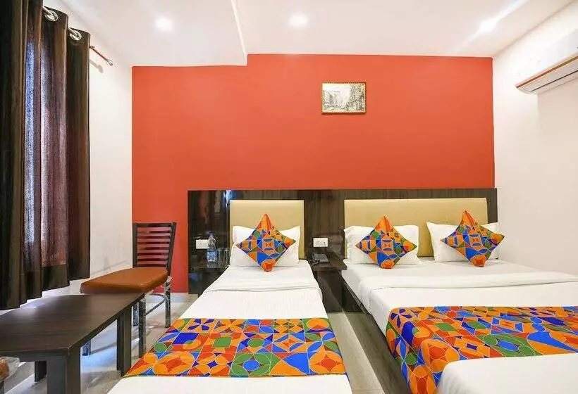 Hotelli Fabexpress D Oreal