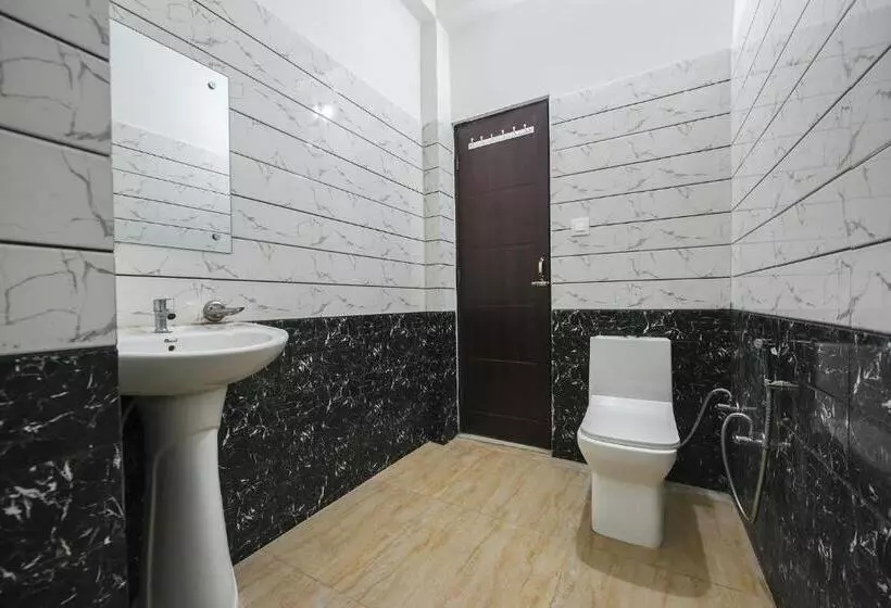 Hotelli Fabexpress D Oreal