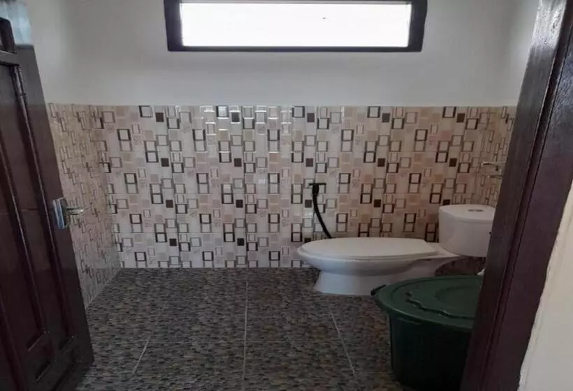 Hotelli Spot On 92544 Senja Homestay