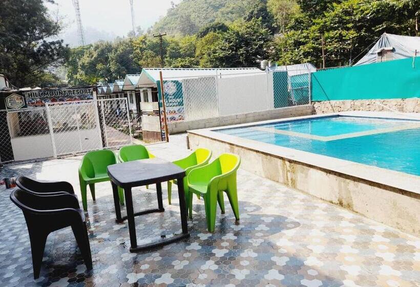 בית מלון כפרי The Hill Mount Resort Shivpuri