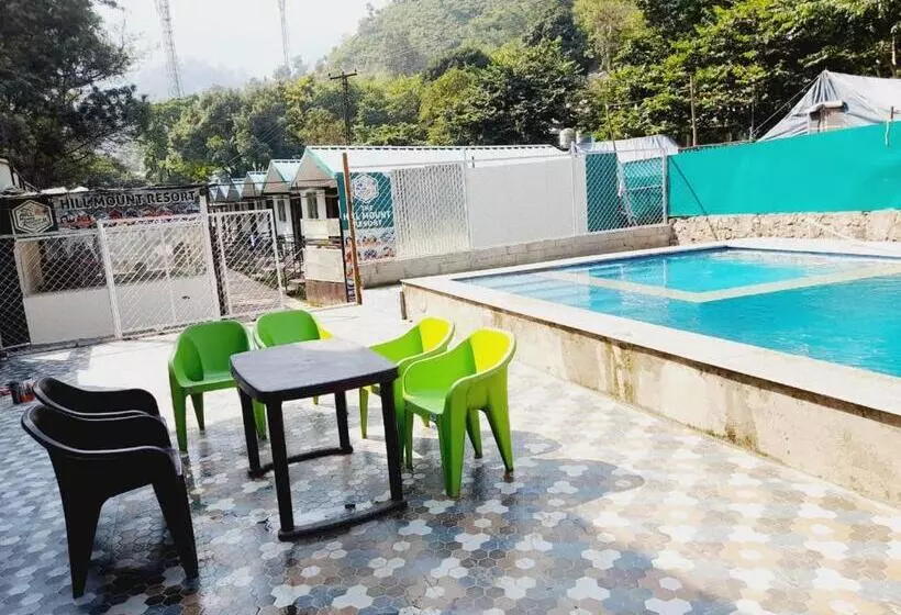 ホテル The Hill Mount Resort Shivpuri