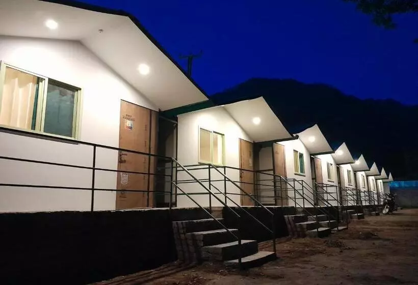 ホテル The Hill Mount Resort Shivpuri