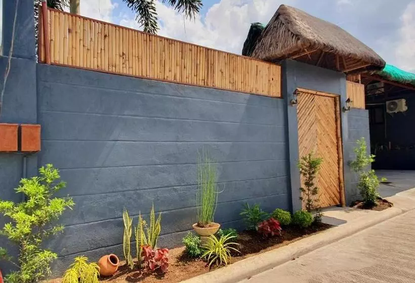 Aamiaismajoitus (B&B) The Farm Shack By Sms Hospitality