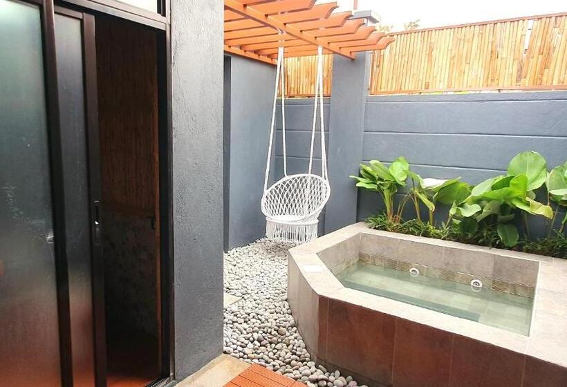 住宿加早餐  The Farm Shack By Sms Hospitality