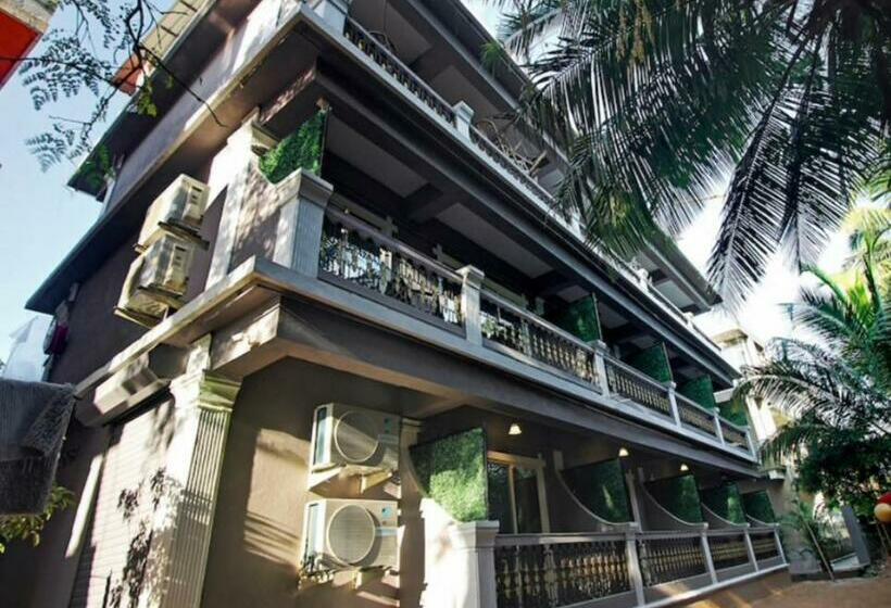 Itsy Hotels Adams Beach Resort, 350 Mtrs From Baga Beach