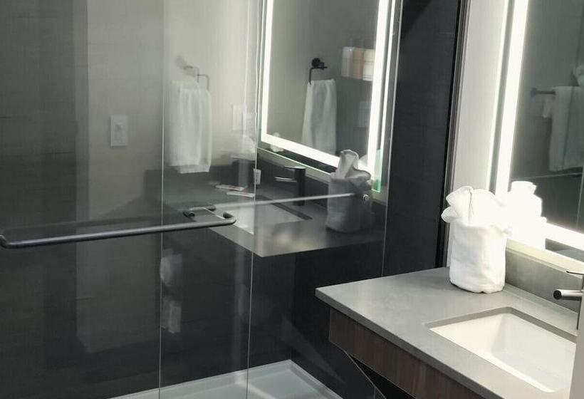 Отель Bunk House