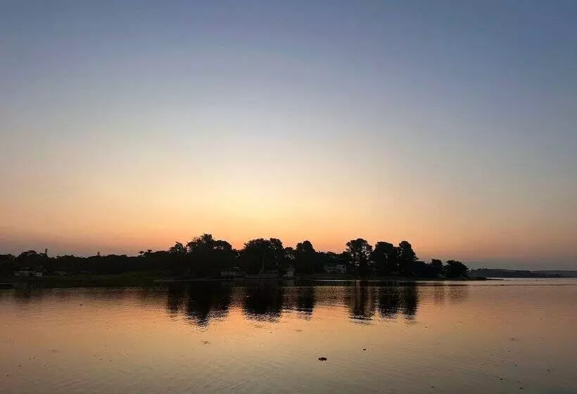 Hotelli Pousada Rancho Na Represa