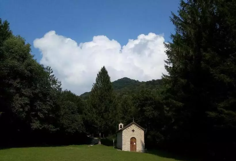 Aamiaismajoitus (B&B) Il Giardino Di Crès