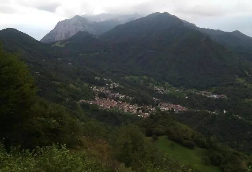 Aamiaismajoitus (B&B) Il Giardino Di Crès