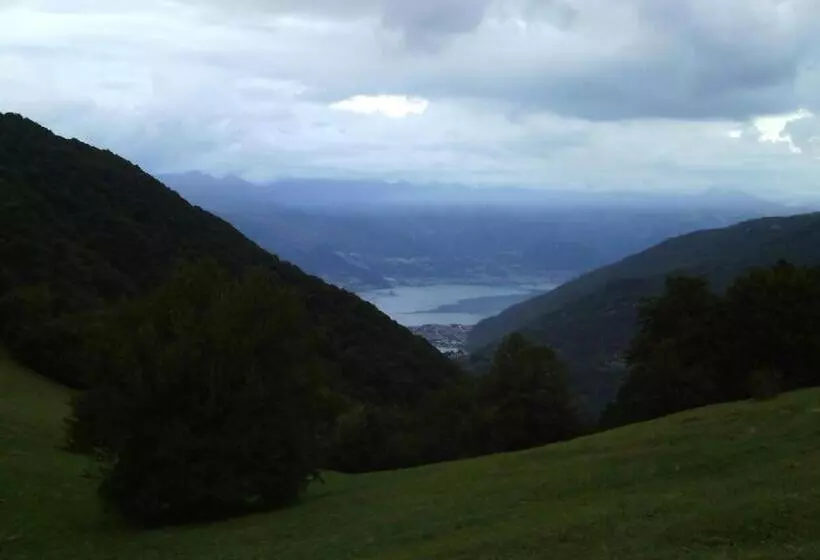 Aamiaismajoitus (B&B) Il Giardino Di Crès