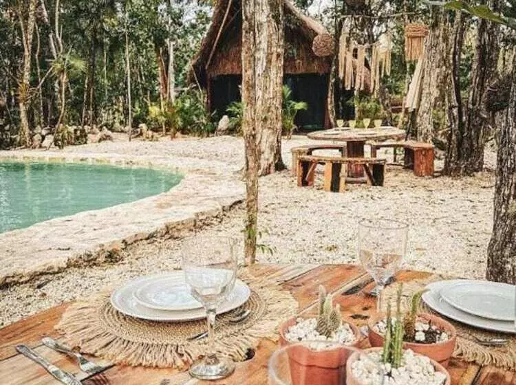 ホテル Naay Zama Tulum