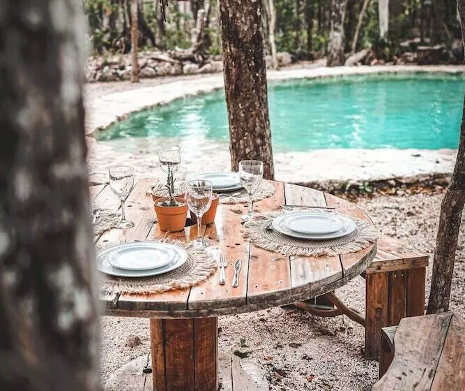 ホテル Naay Zama Tulum