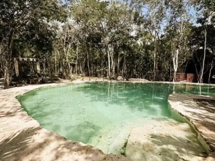 ホテル Naay Zama Tulum