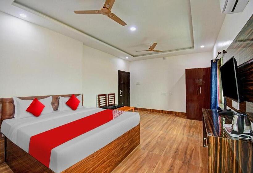 Hotell Oyo Flagship 81218 Cool Light Residency