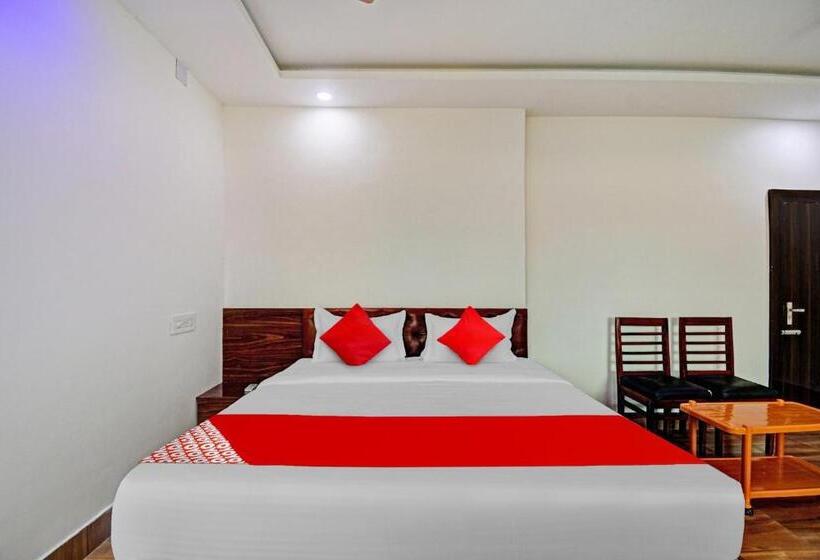 Hotell Oyo Flagship 81218 Cool Light Residency