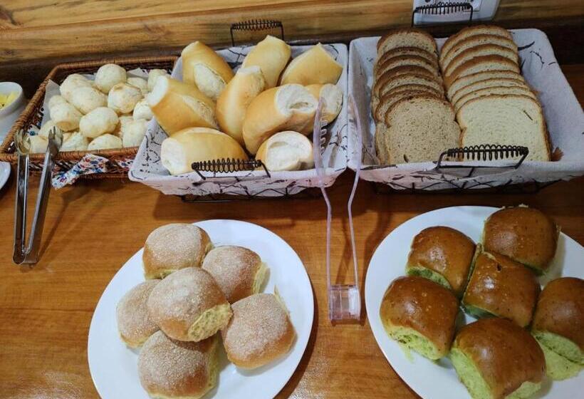 Отель Pousada La Colline