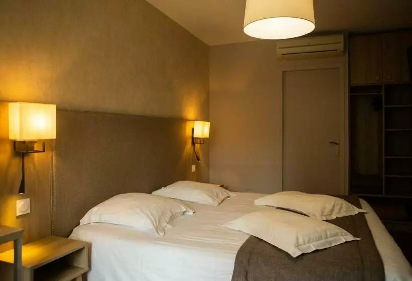 Hotelli Relais De La Loire