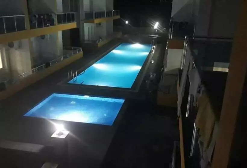 Krali̇yet Konaklari