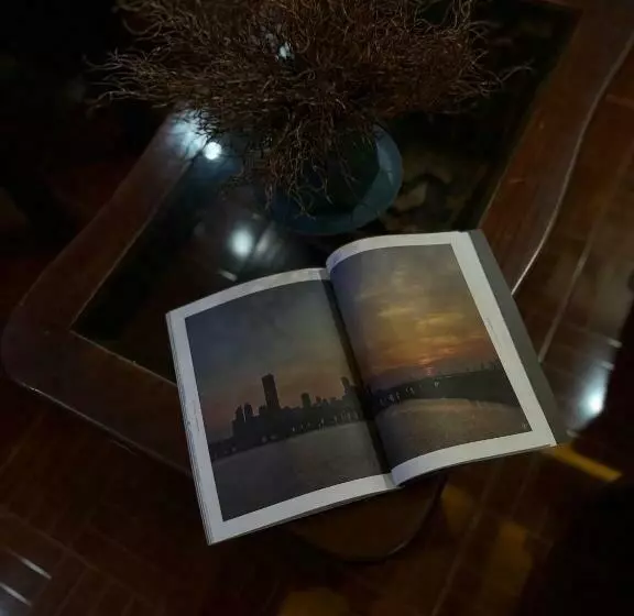 ユースホステル Inside Room Inn