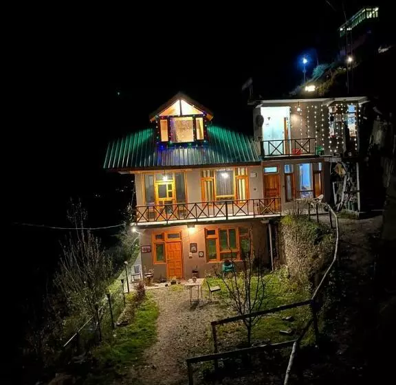 ユースホステル Manzana Woodlet Cottage