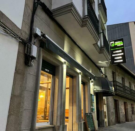 هاستل Pensión Arenas Palas