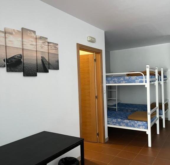 هاستل Pensión Arenas Palas