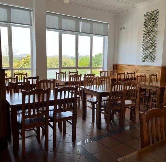 هاستل Pensión Arenas Palas