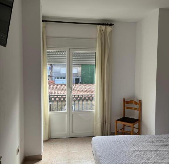 هاستل Pensión Arenas Palas