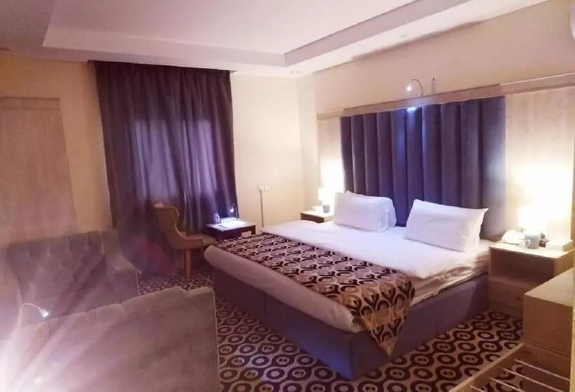 Hotelli سحابة ثلج