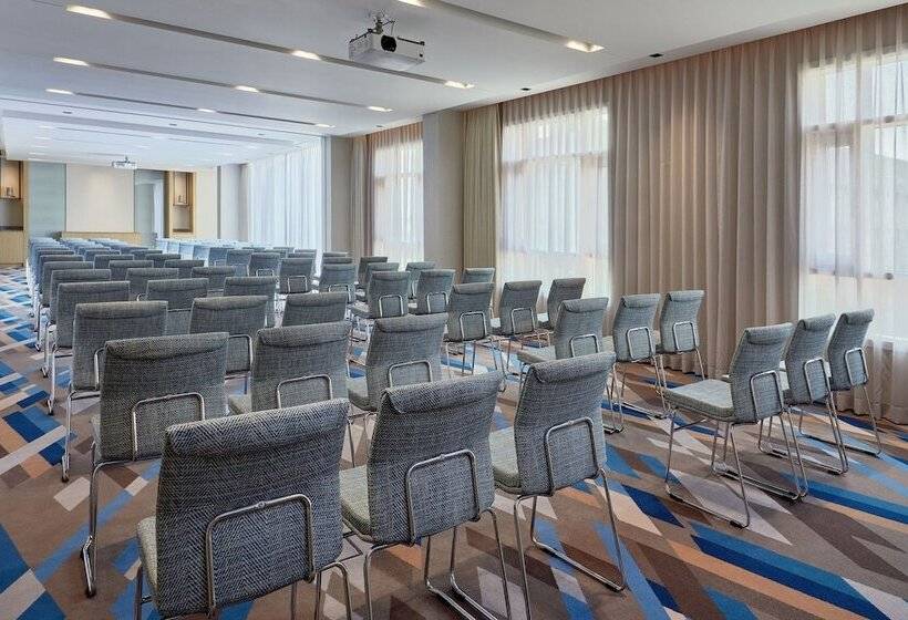 酒店 Courtyard By Marriott Jubail