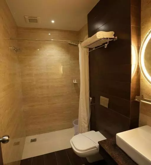 Hotelli Sri Ambal Grand