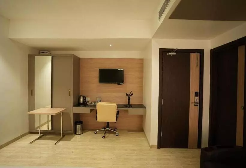 Hotelli Sri Ambal Grand