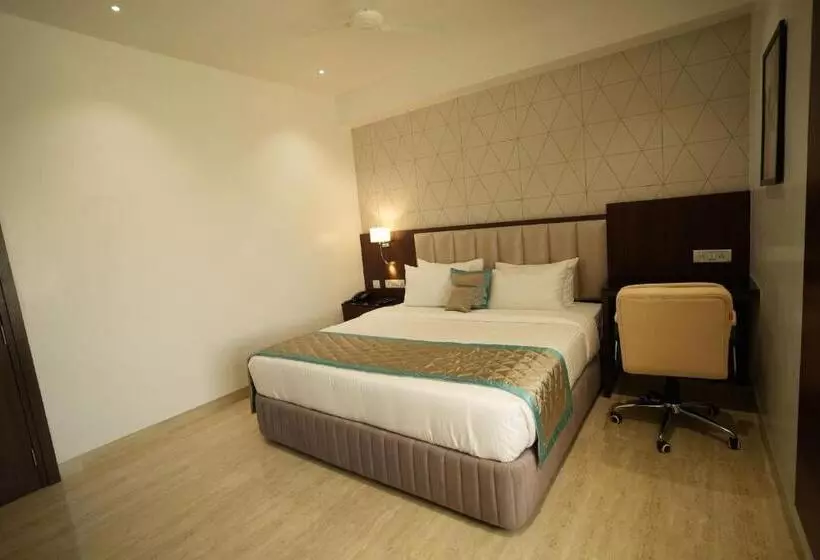 Hotelli Sri Ambal Grand