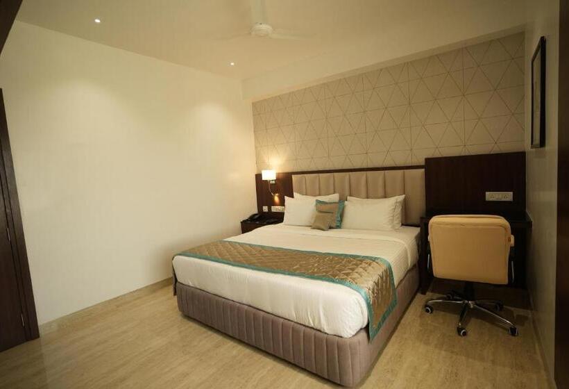 Hotel Sri Ambal Grand