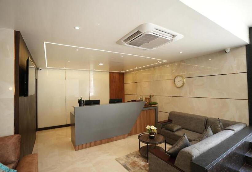 Hotel Sri Ambal Grand