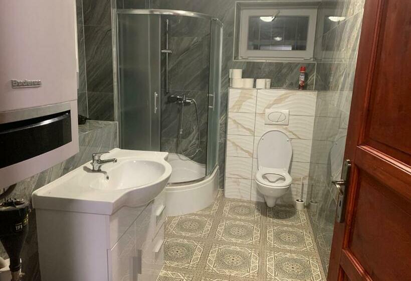 ペンション Guests House At The Town Centre