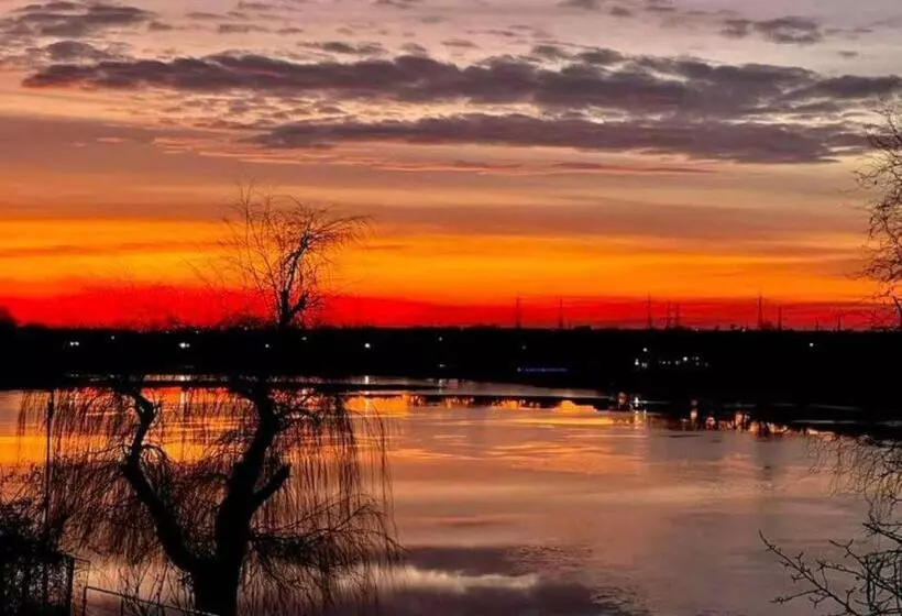 ペンション Snagov Belvedere Lake