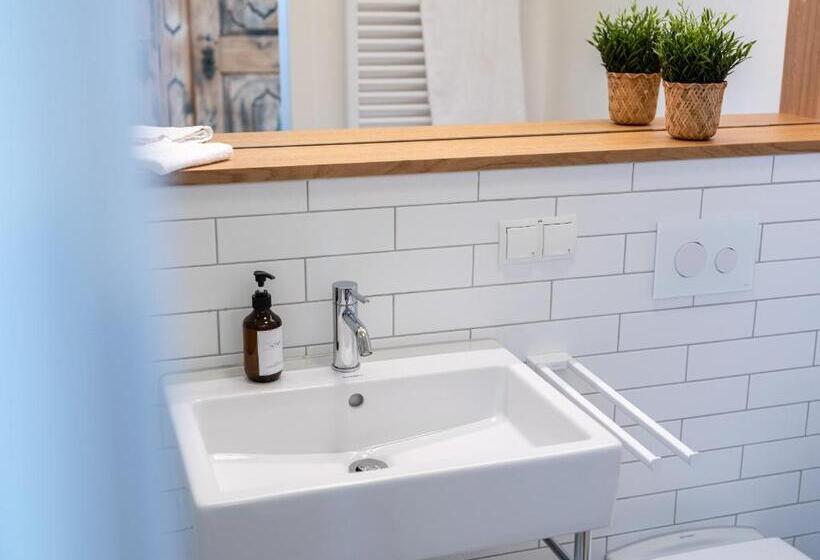 הוסטל Gästehaus Schloss Janson