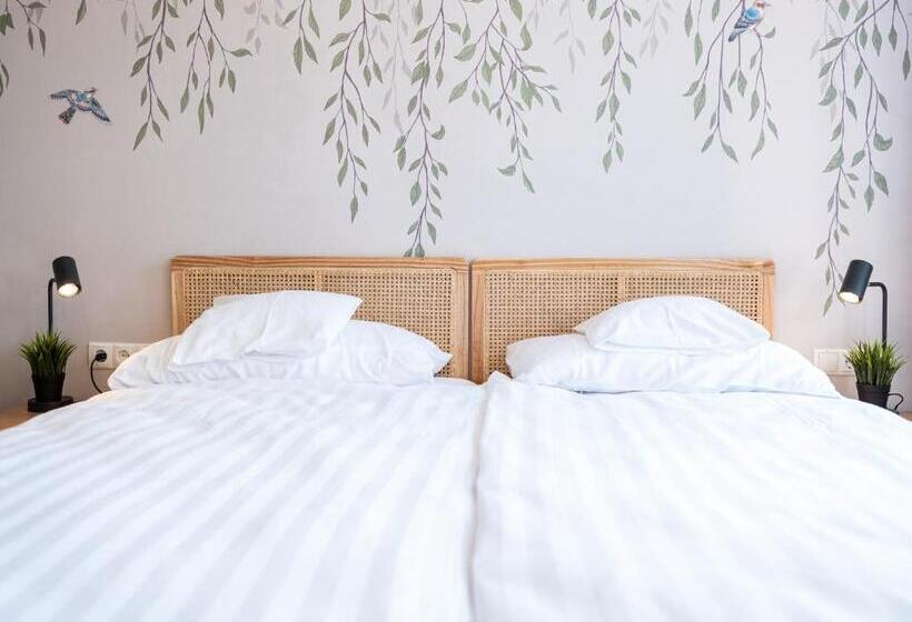 הוסטל Gästehaus Schloss Janson