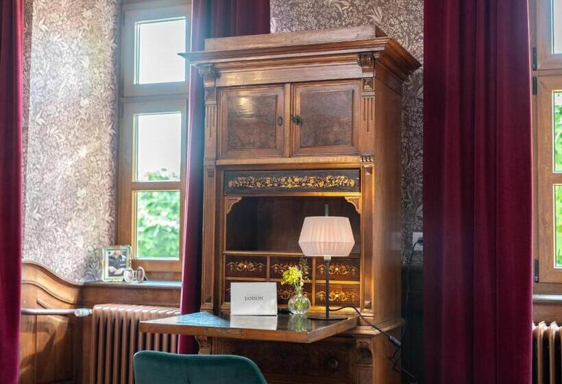 הוסטל Gästehaus Schloss Janson