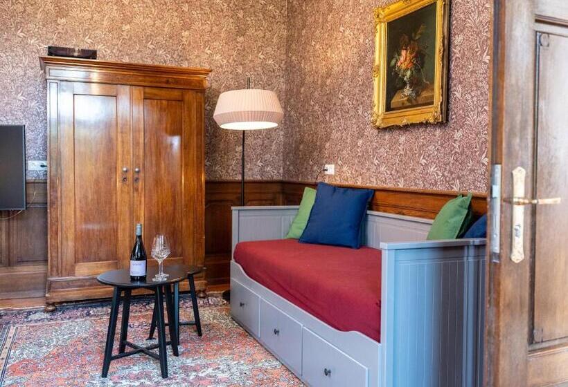 הוסטל Gästehaus Schloss Janson