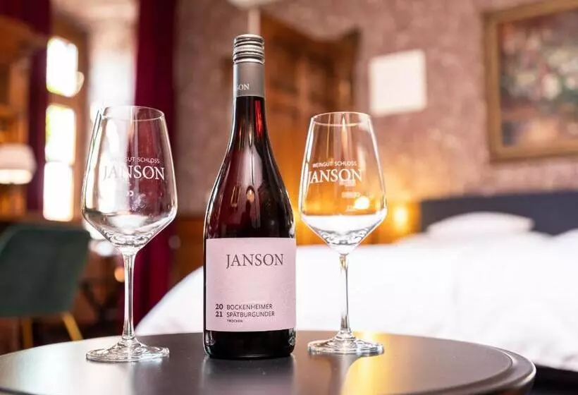 Retkeilymaja Gästehaus Schloss Janson