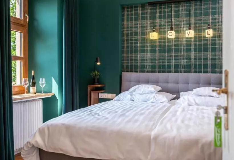 Retkeilymaja Gästehaus Schloss Janson