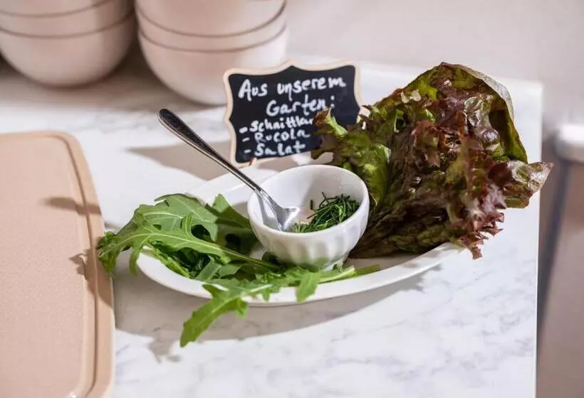 Retkeilymaja Gästehaus Schloss Janson