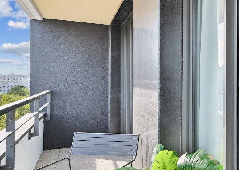 All Suites Paris Ouest Colombes