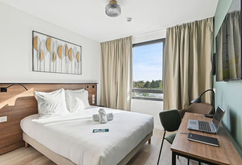All Suites Paris Ouest Colombes